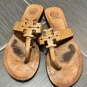 Tory Burch Sandals size 8 tan